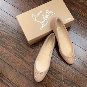 Christian Louboutin nude Sonietta flats
